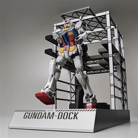 1/144 RX-78F00 GUNDAM & G-DOCK | GUNDAM | PREMIUM BANDAI USA Online ...