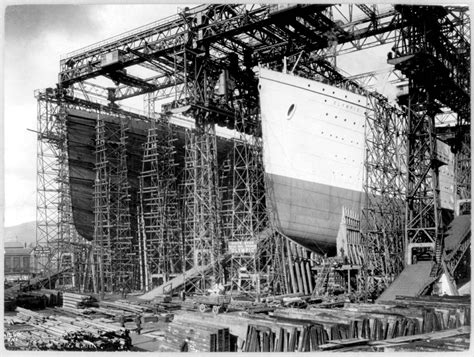 Why was Olympic white and Titanic black during construction? : r/titanic