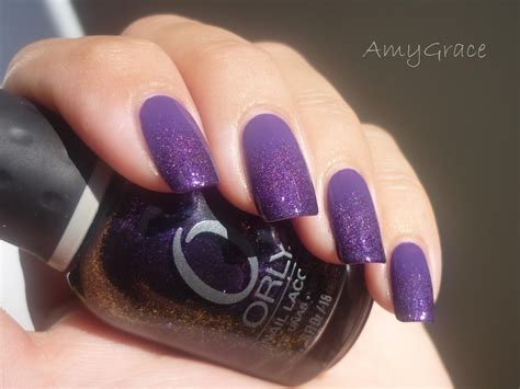 The Polished Perfectionist: Purple Gradient Nails