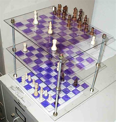 looking to buy a raumschach board and pieces - Chess.com