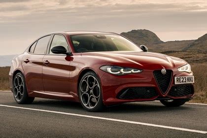 Alfa Romeo Giulia specs, dimensions, facts & figures