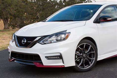 2018 Nissan Sentra NISMO Image. Photo 49 of 61