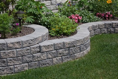 23 Lovely Stone Wall Border Landscape Edging - Home, Decoration, Style and Art Ideas