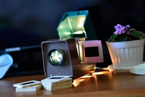 How To Make A Homemade Projector With A Mirror | Projector Finder