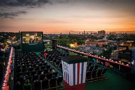 World’s first 3D rooftop cinema launches in London | Live for Films