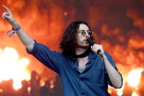 Hozier review, Glastonbury: Irish singer-songwriter gets political on ...