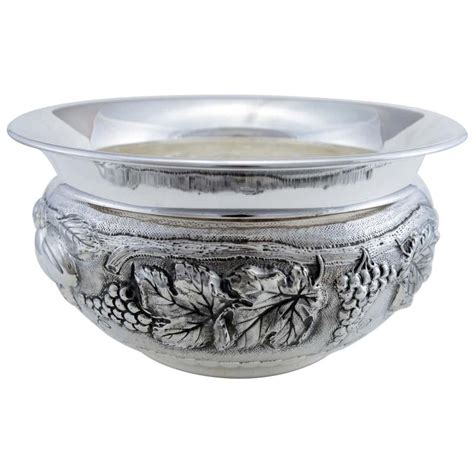 Vintage and Antique Silver Bowls - 70 For Sale at 1stDibs | italian silver bowls, antique silver ...