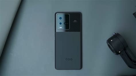 iQOO 9T hands-on video released, design and camera details confirmed - Gizmochina