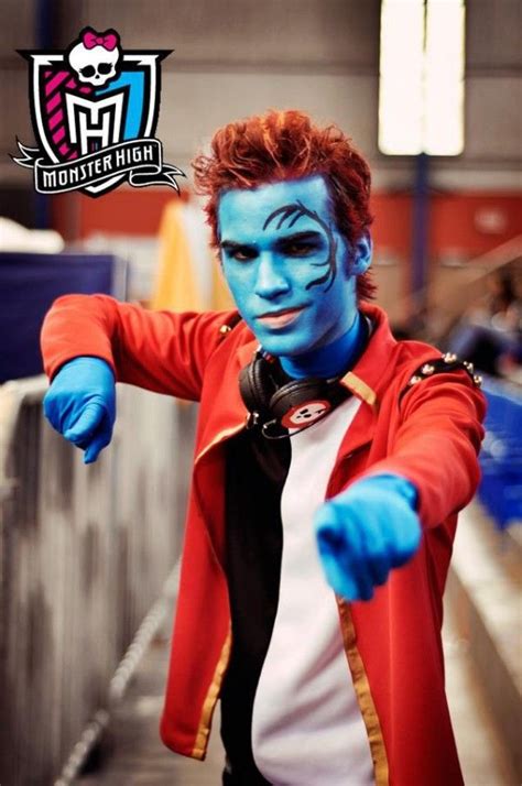 Yamil : Holt Hyde from Monster High | Monster high cosplay, Monster ...