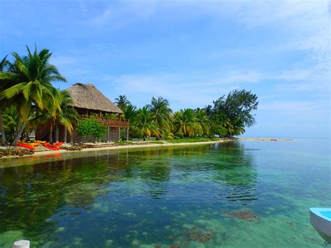 Pelican Beach Resort - Dangriga, Stann Creek District