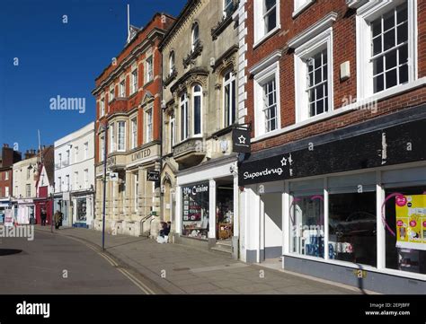 Devizes market hi-res stock photography and images - Alamy