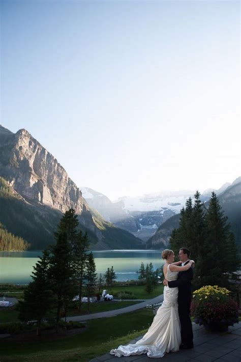 21 Images That Will Inspire Your Mountain Wedding - Brit + Co