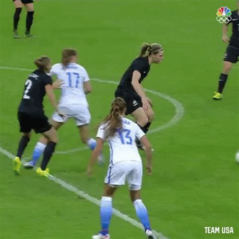 Alex Morgan Sport GIF by Team USA - Find & Share on GIPHY