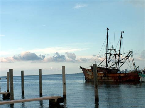 Free picture: old, rusty, fishing boat, moored, harbor