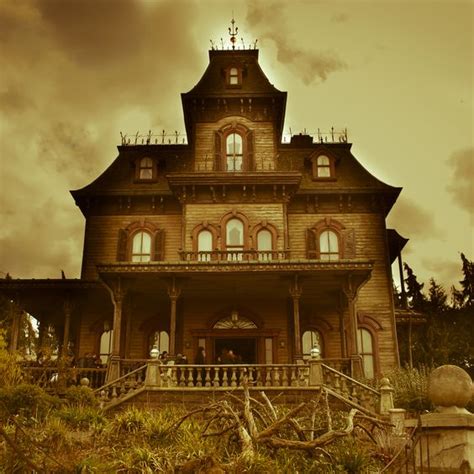 Haunted Victorian, classic haunted house; would love a house that looks like this :) | For the ...