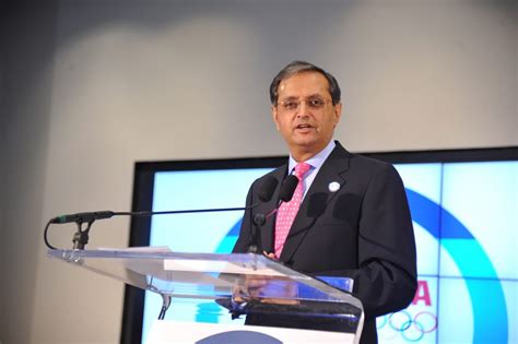 Vikram Pandit Net Worth - Wiki, Age, Weight and Height, Relationships, Family, and More - Luxlux