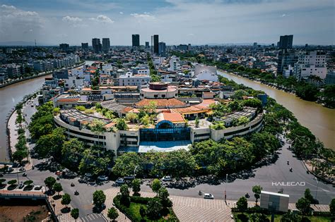 Peaceful Hai Phong port city in the days of social distancing