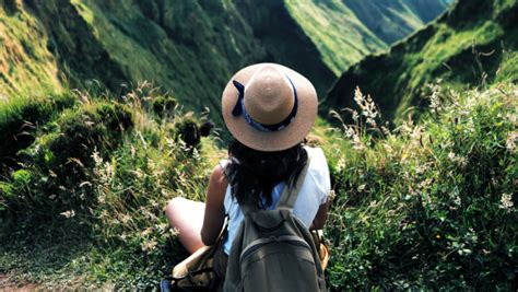 Hiking in the Azores: the 10 Best Hiking Trails You Must Do - Ecobnb