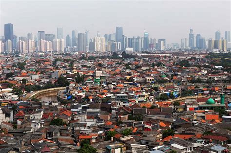 Why Indonesia Is Shifting Its Capital From Jakarta: QuickTake - Bloomberg