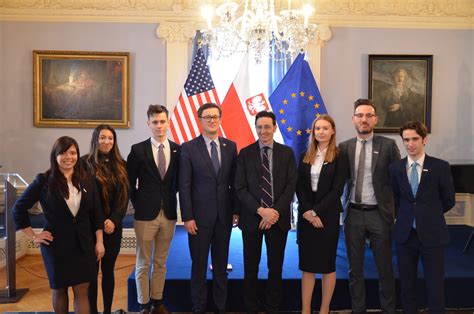 Embassy of Poland U.S. on Twitter: "Our Embassy had the pleasure of hosting students from 🇬🇧 ...