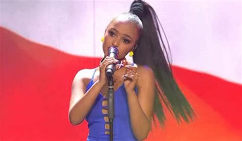 Watch Paxton Fielies Performing ‘American Boy’ by Estelle - Idolssa