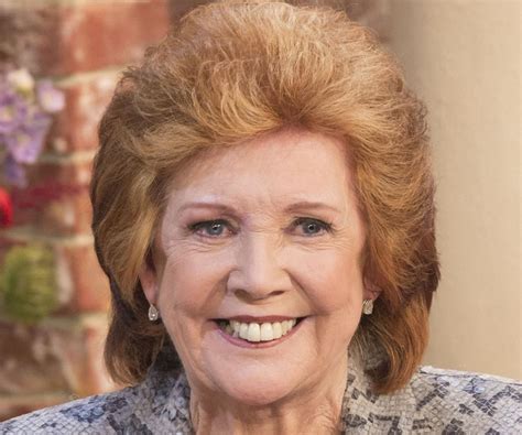 Cilla Black Biography – Facts, Childhood, Family Life, Achievements