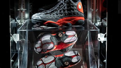 Michael Jordan's shoes break record, sell for $2.2 million | Trending ...