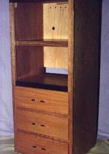 Stereo Cabinet – Free Woodworking Plan.com