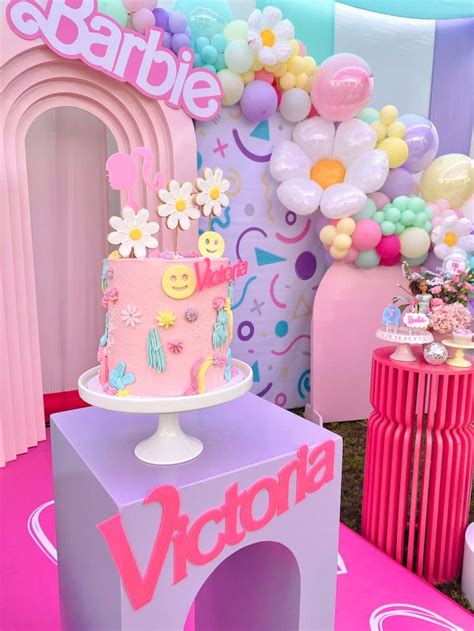 Barbie party Birthday Party Ideas | Photo 8 of 26 | Barbie birthday ...