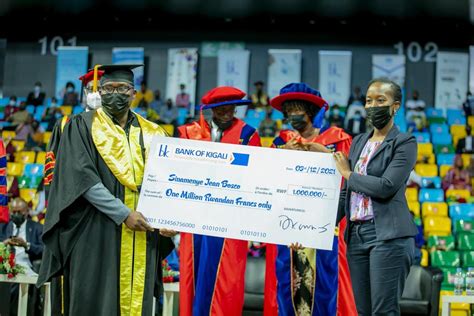 BK awards top performers at University of Kigali graduation - Rwanda