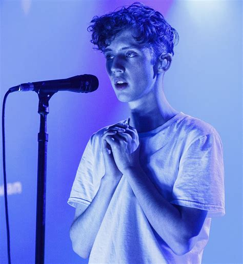 Troye Sivan Talking About His New Album 2016 | POPSUGAR Entertainment