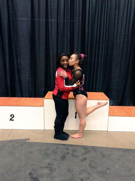 Are Katelyn Ohashi and Simone Biles friends?