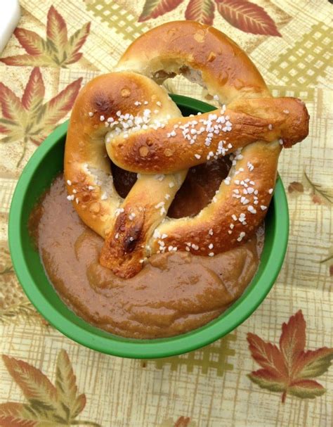 Sweet & Spicy Pretzel Dipping Sauce Recipe