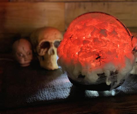 Cheap and Easy DIY Halloween Cauldron : 6 Steps - Instructables