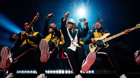 Here's What Bruno Mars' 24K Magic Tour Looks Like | Live Nation TV