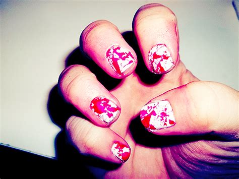 {sparkles!}: Halloween Blood Splatter Nails!