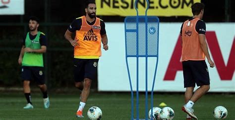 Adil Rami: Fenerbahçe ile şampiyonluk yaşamak istiyorum