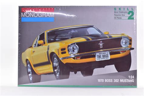 1970 Boss 302 Mustang 1:24 | 2923 | Monogram Models in 2022 | Monogram ...