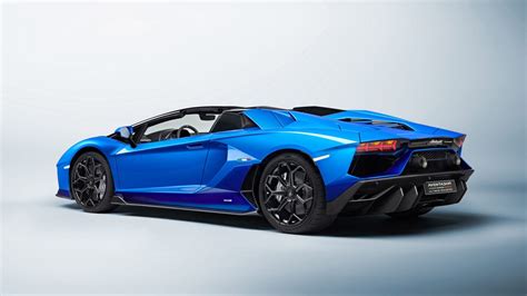 2022 Lamborghini Aventador LP780-4 Ultimae Roadster Wallpapers | SuperCars.net