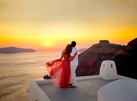 5 Nights 6 Days Athens and Santorini Honeymoon Package - Myholidays.com