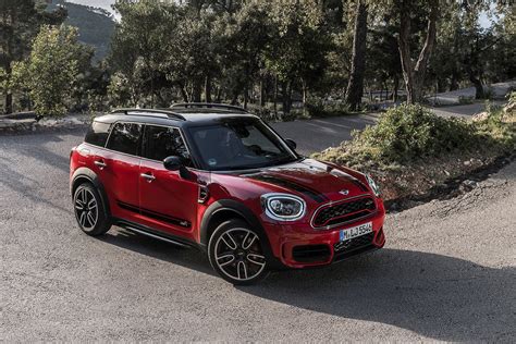 2017 Mini Countryman JCW price and features announced