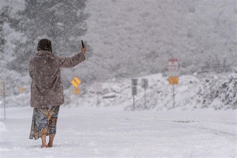 Winter weather forces Yosemite to close; severe storms forecast in ...