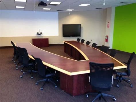 Wooden U Shaped Conference Table at best price in New Delhi | ID: 9510271073