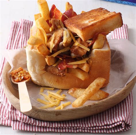 Recipe for Grilled Chicken Kota with chips, bacon and cheese! Ingredients Quarter loaf SASKO ...