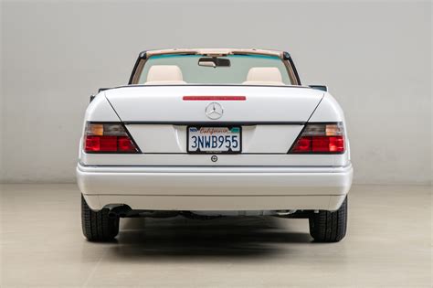 1995 Mercedes-Benz E320 Convertible _6567