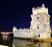 Lisbon night tour with Fado show. Group tours in Lisbon, Portugal.