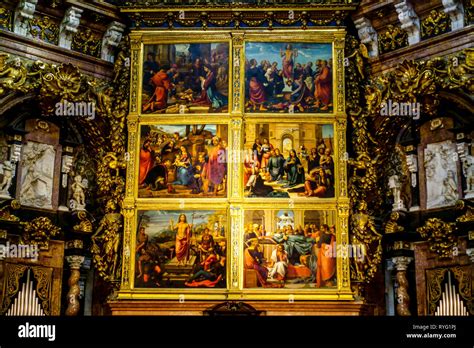 Spain valencia altarpiece inside cathedral hi-res stock photography and images - Alamy