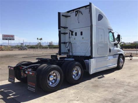 Freightliner CASCADIA EVOLUTION: Prices, Specs, and Trends