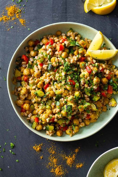 Roasted Chickpea Salad - Green Healthy Cooking