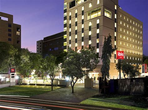 Hotel in Pune - ibis Pune - 3 Kms from Airport - AccorHotels